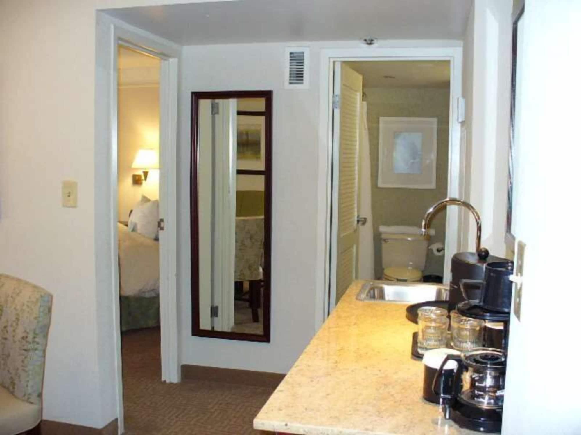Embassy Suites By Hilton Kansas City Overland Park Dış mekan fotoğraf