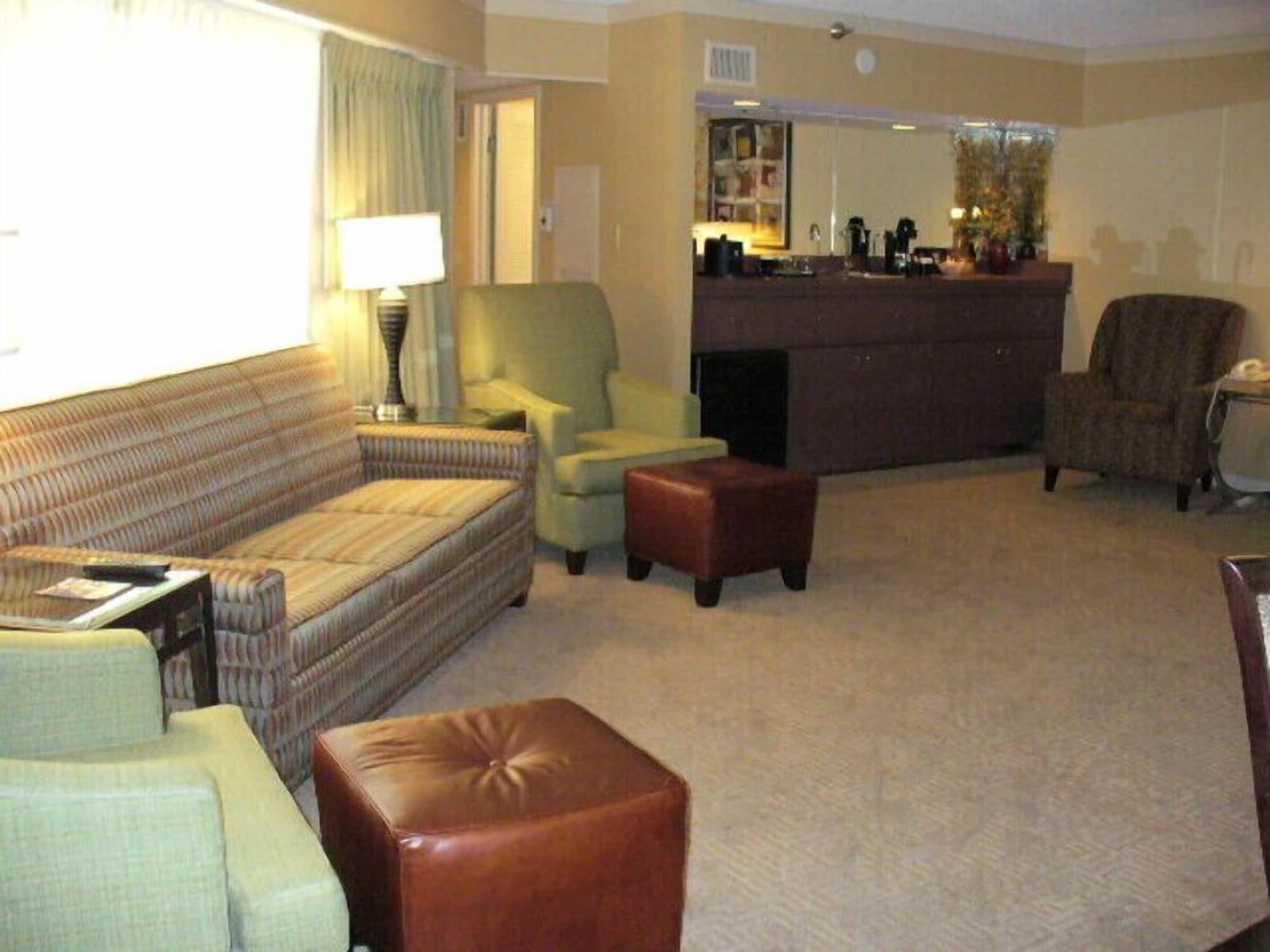 Embassy Suites By Hilton Kansas City Overland Park Dış mekan fotoğraf
