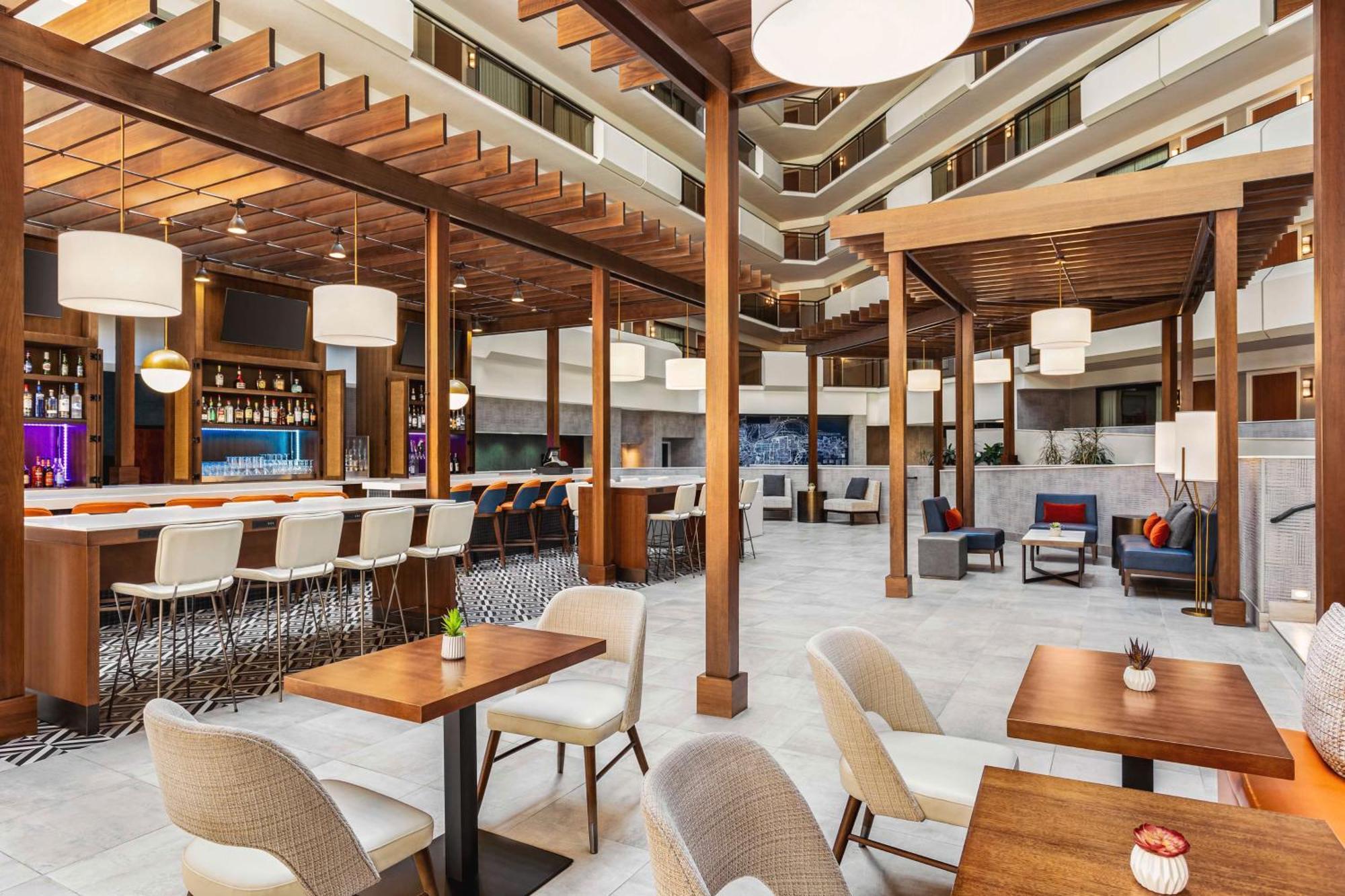 Embassy Suites By Hilton Kansas City Overland Park Dış mekan fotoğraf