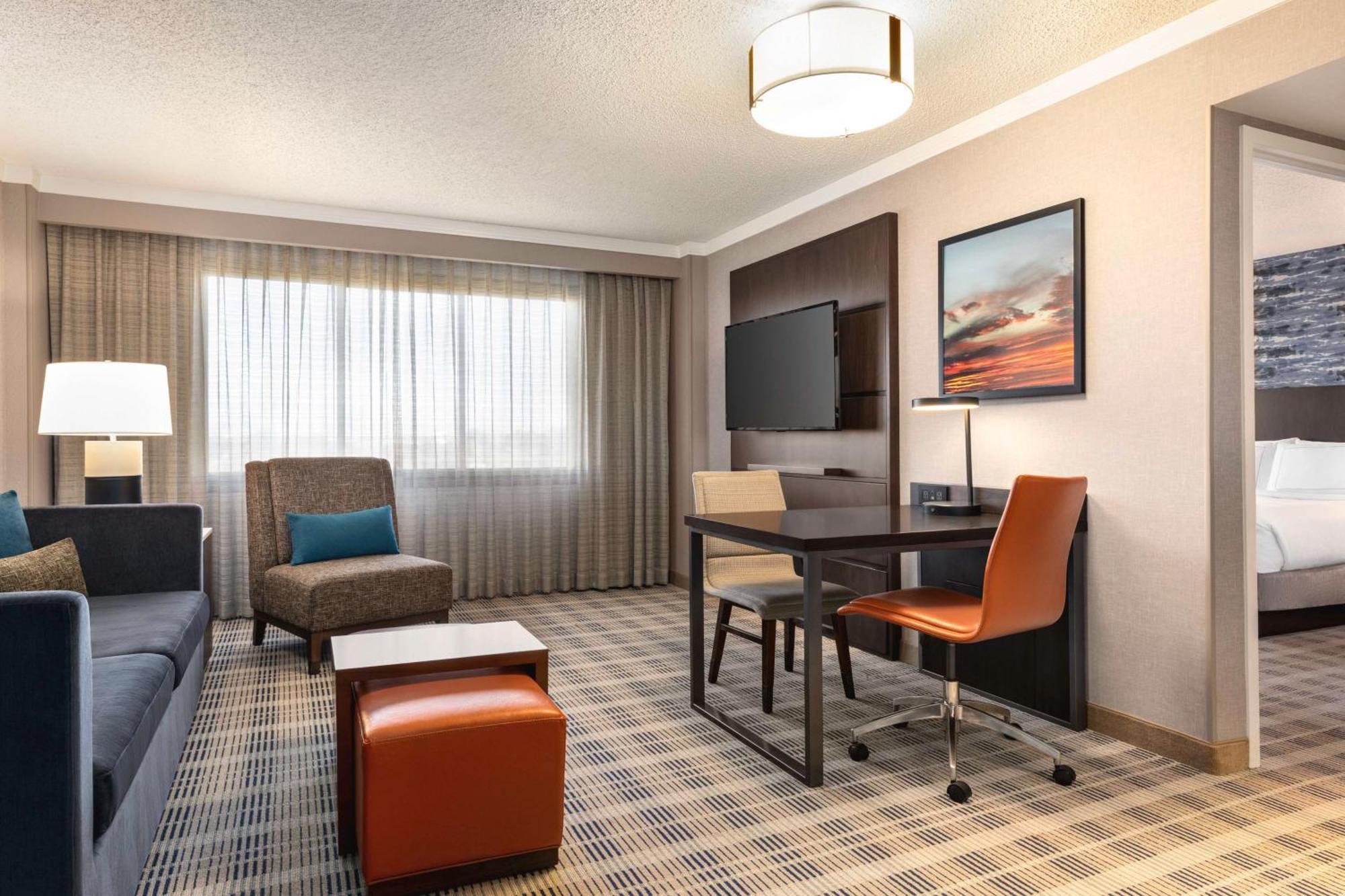 Embassy Suites By Hilton Kansas City Overland Park Dış mekan fotoğraf
